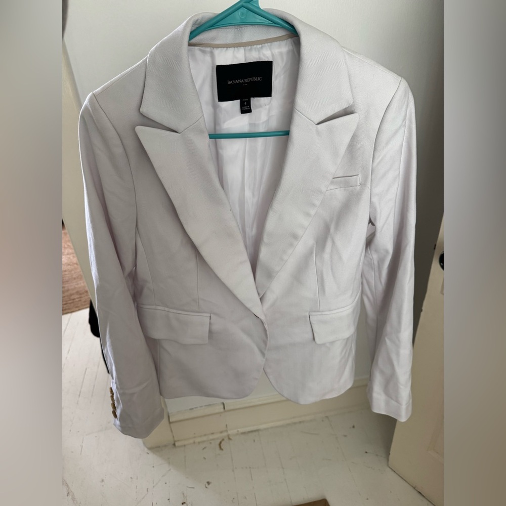 Banana Republic Women's Classic White Blazer
